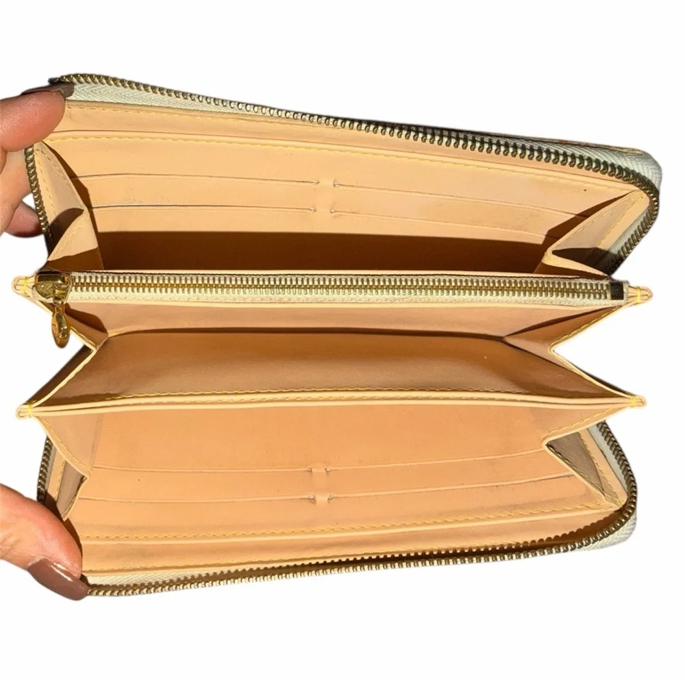 Louis Vuitton Murakami White Monogram Multicolore Zippy Wallet Multi Color - Picture 3 of 13